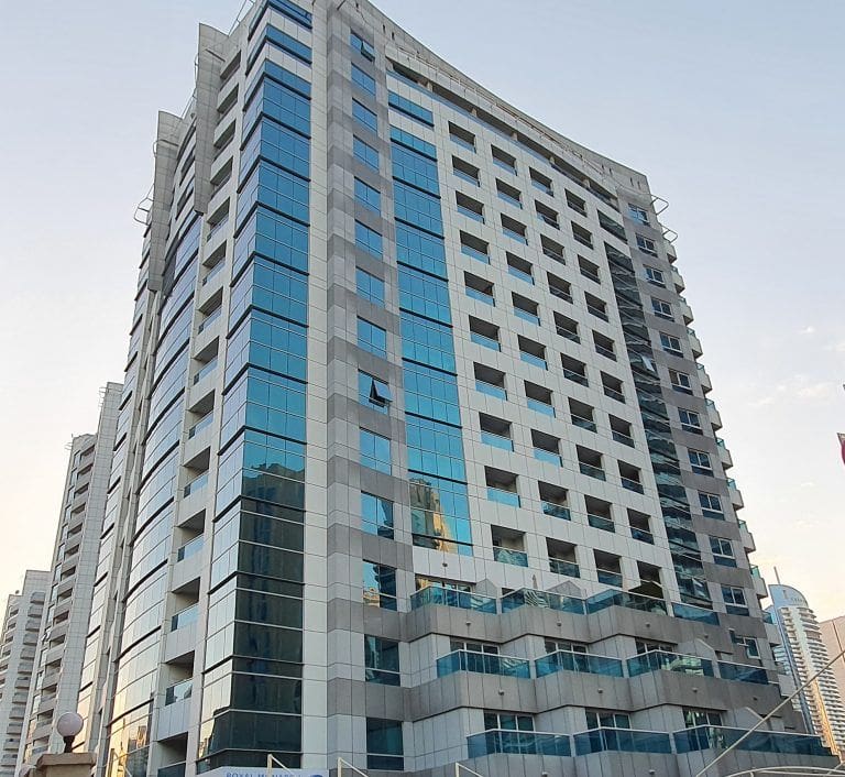 Marina Diamond 3