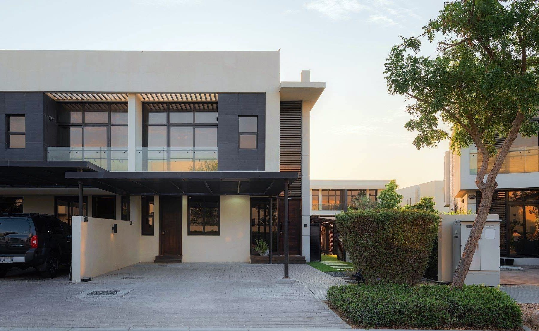 Whitefield by DAMAC Properties in DAMAC Hills, Dubai Villas and