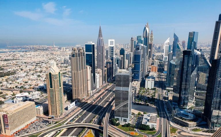 Как переехать в Дубай из России на ПМЖ