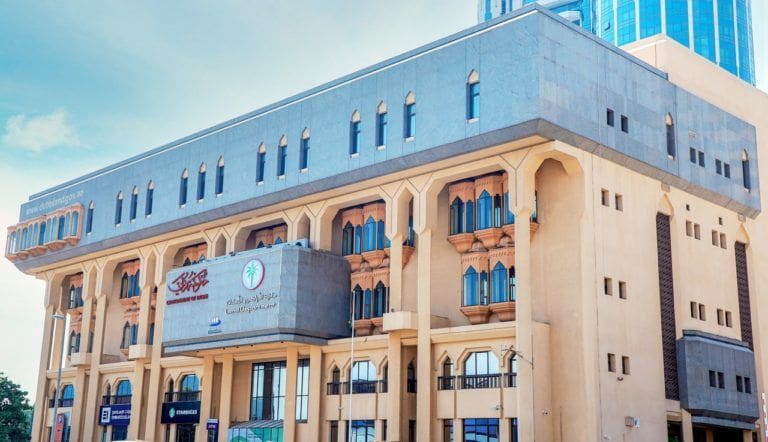 خدمة “مضمون” الجديدة من دائرة الأراضي والأملاك في دبي تساعد في كشف الإعلانات العقارية المزيفة