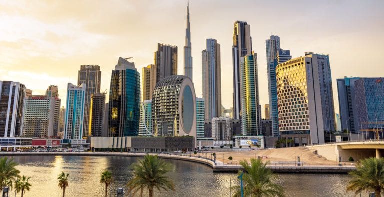 6月，迪拜的房地产交易数量和价值创下了10年来的最高纪录。