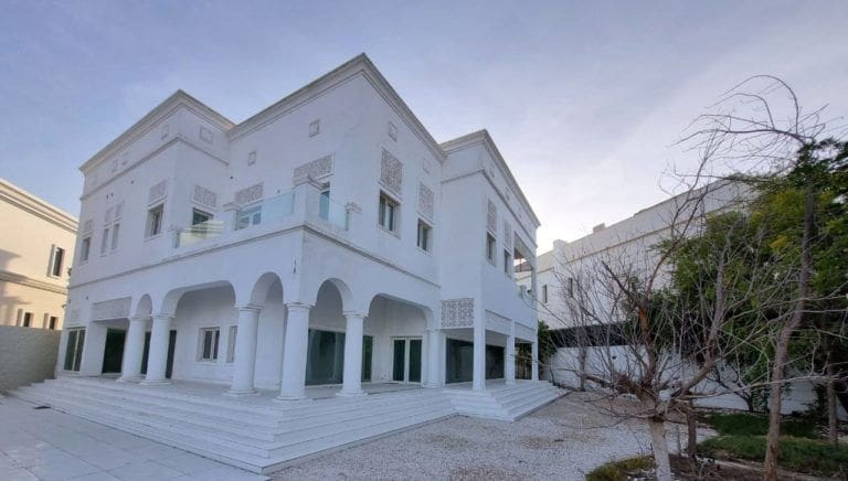 Open House в<br>Emirates Hills