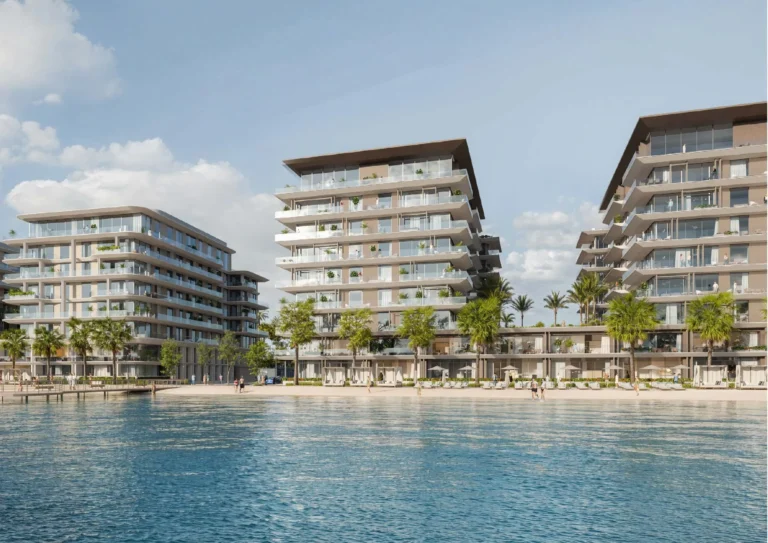 Blue Beach Residence by Ajmal Makan