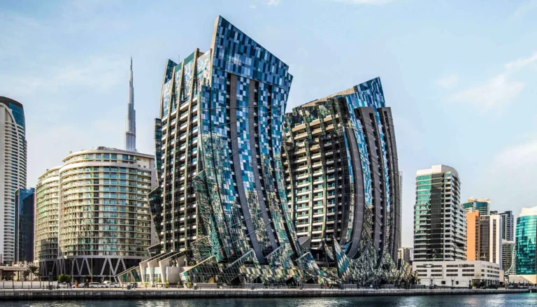 DaVinci Tower by Pagani in der Business Bay