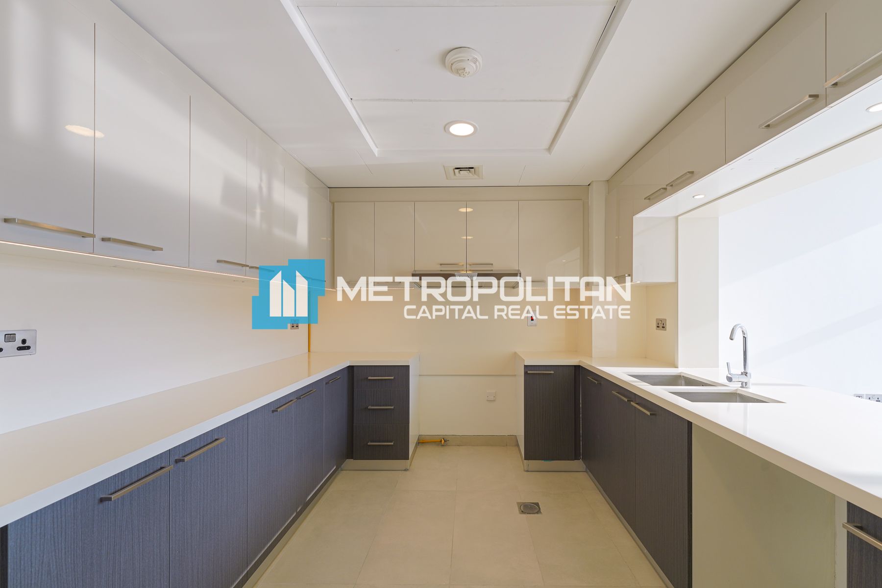 City View | Vacant from August | High Floor