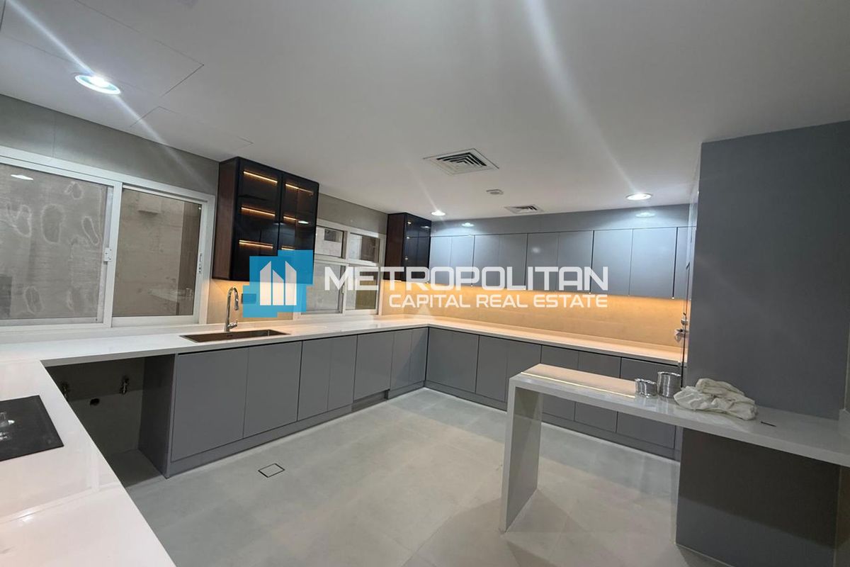 Ready To Move | Spacious Layout | Fully Upgraded