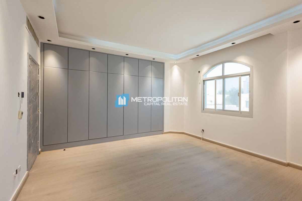Ready To Move | Spacious Layout | Fully Upgraded