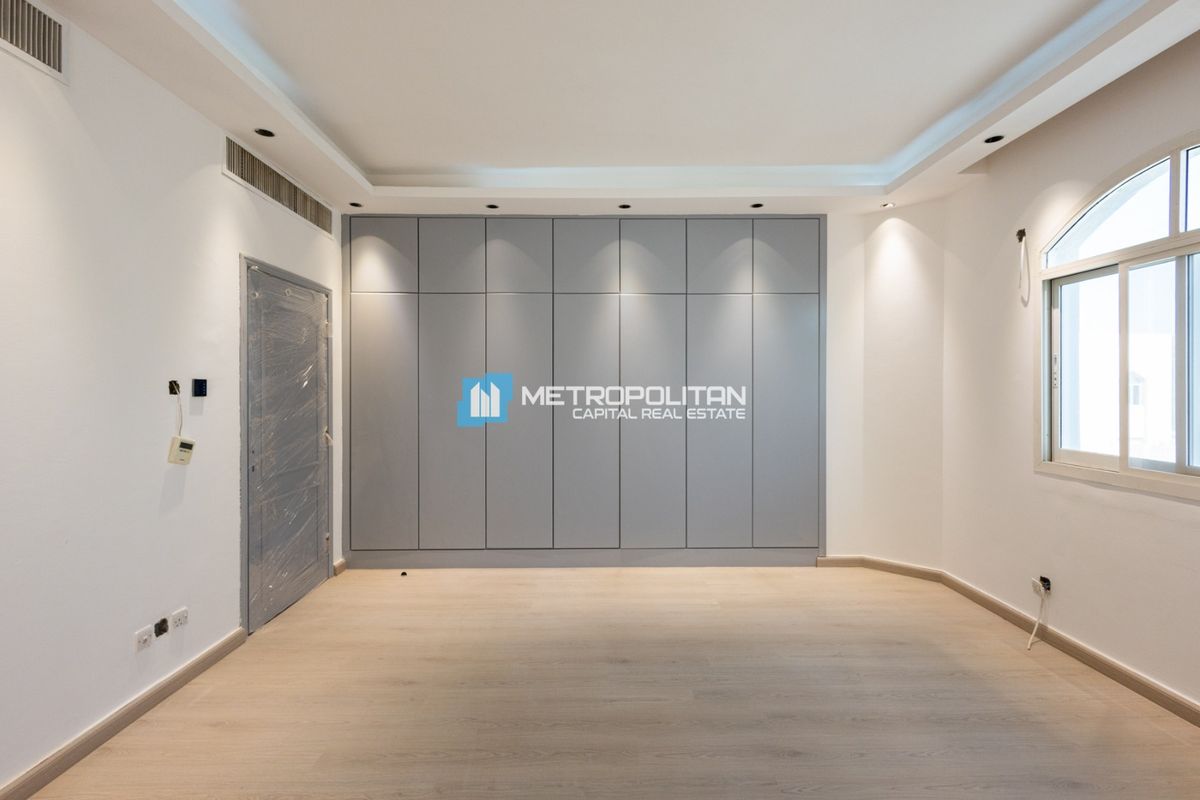 Ready To Move | Spacious Layout | Fully Upgraded
