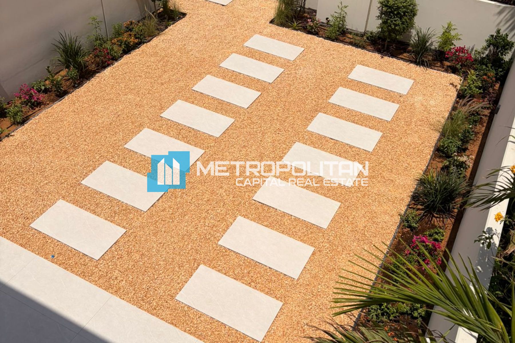 Single Row 2BR| Ready To Move| Landscape Provision