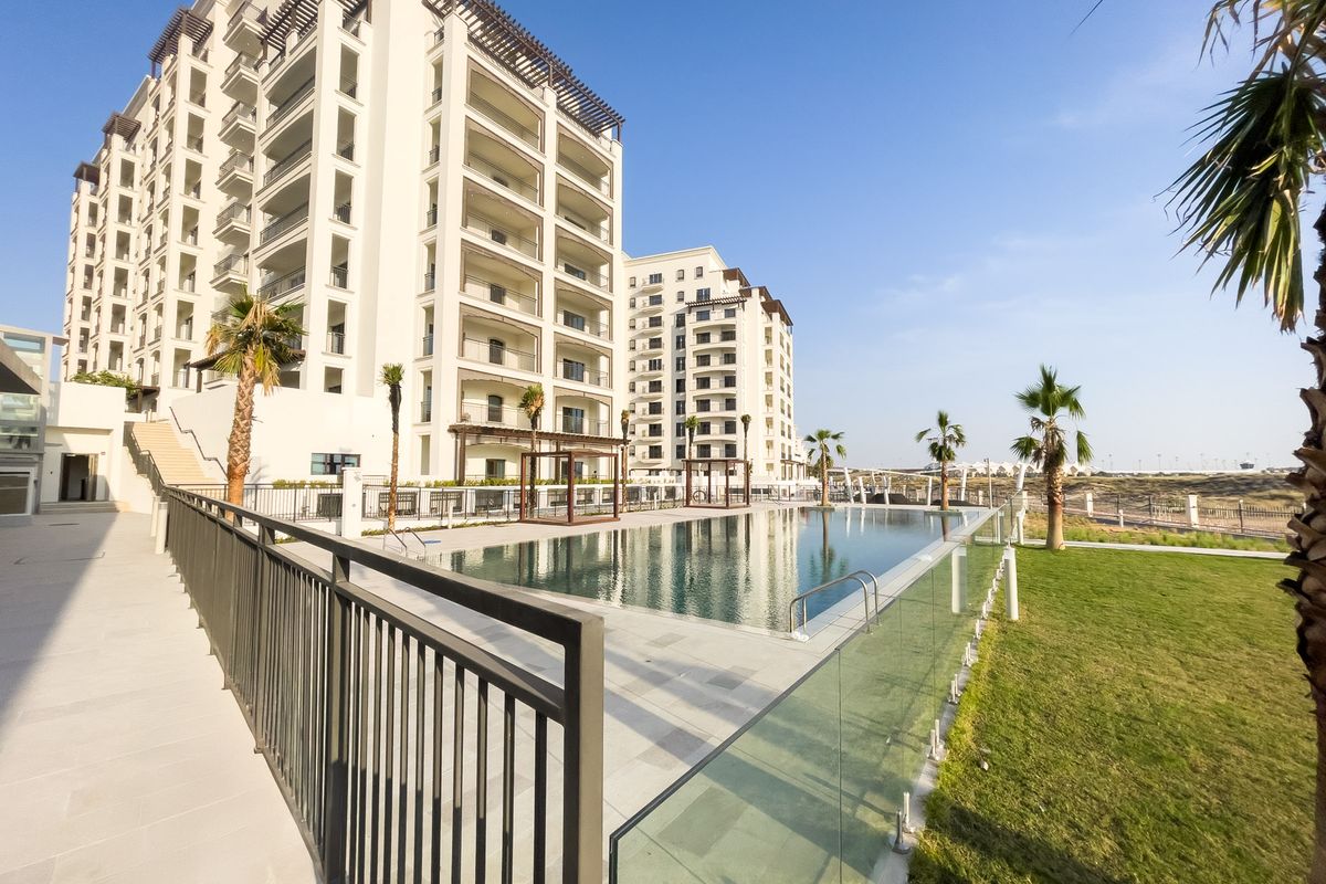 BRAND NEW | Fully Furnished | YAS GOLF COLLECTION