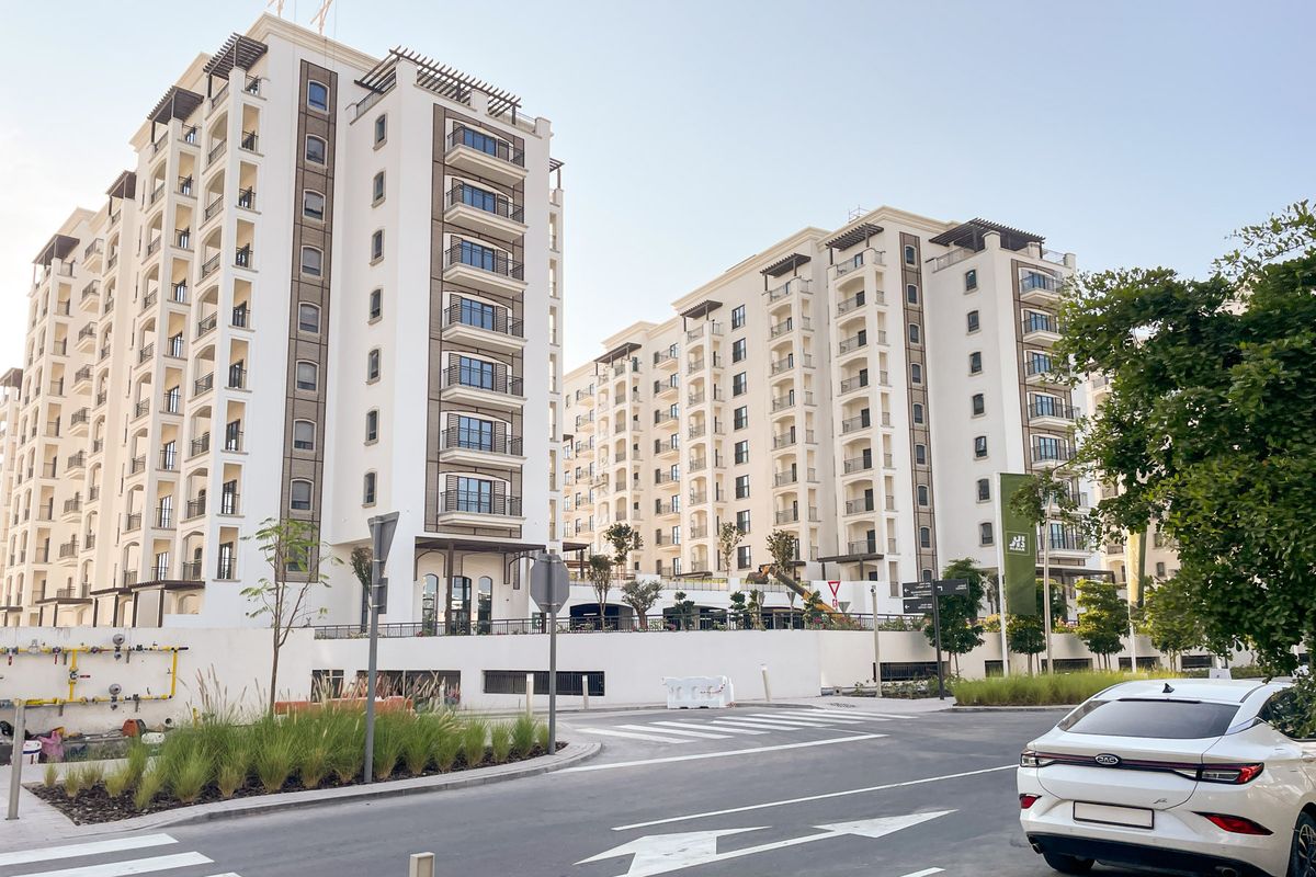 BRAND NEW | Fully Furnished | YAS GOLF COLLECTION