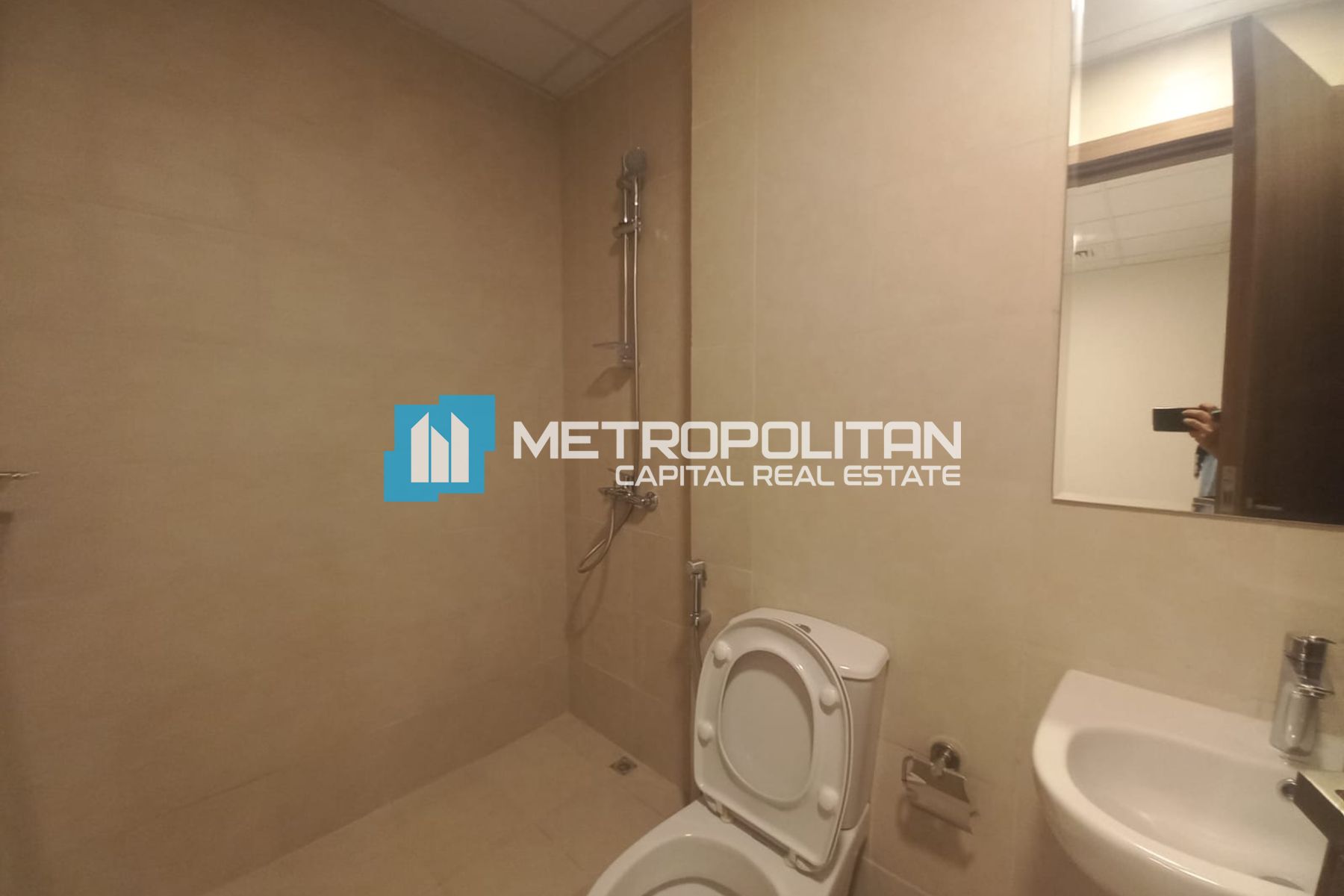 4BR+M and Study| Close to Community| Ready to Move