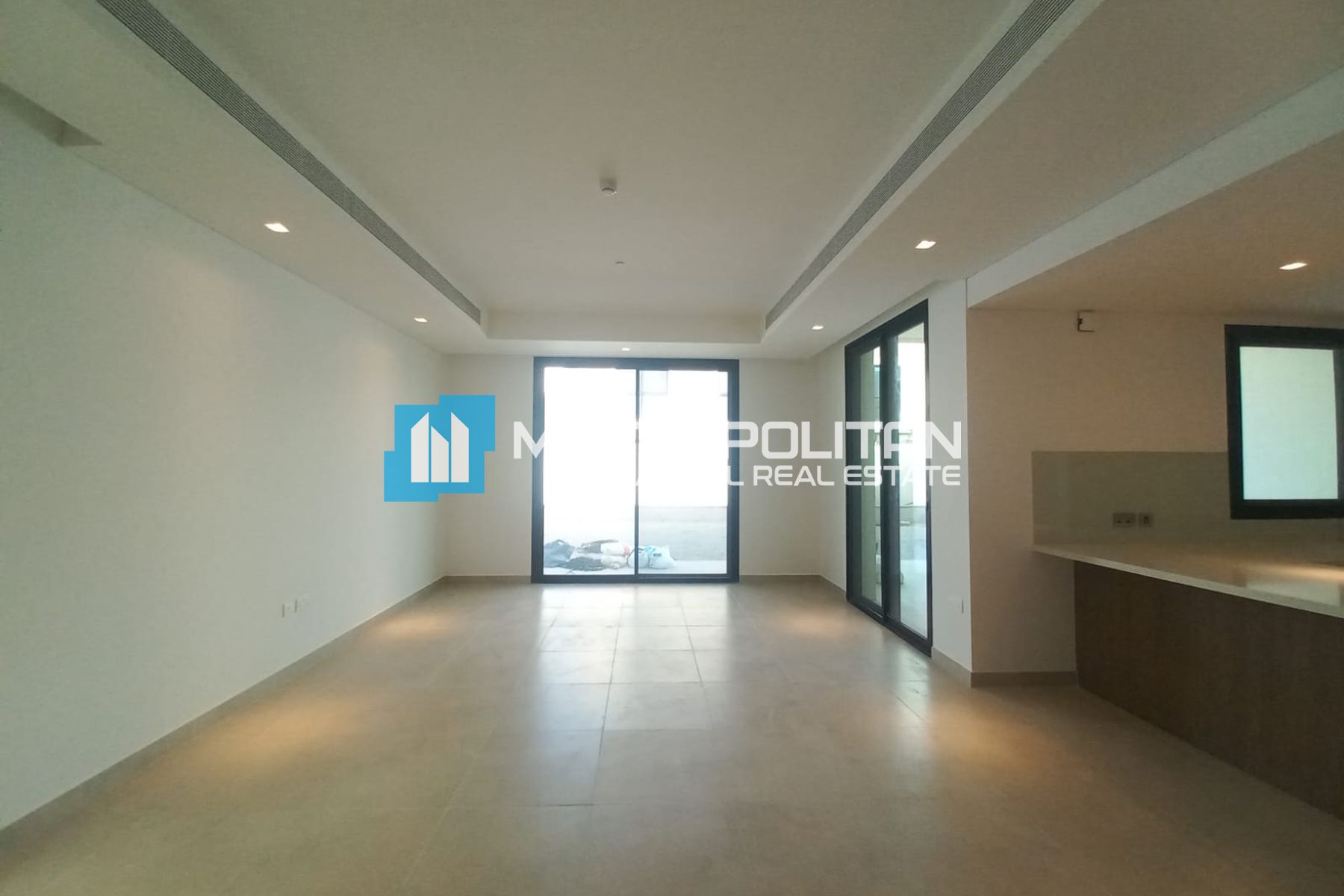 4BR+M and Study| Close to Community| Ready to Move