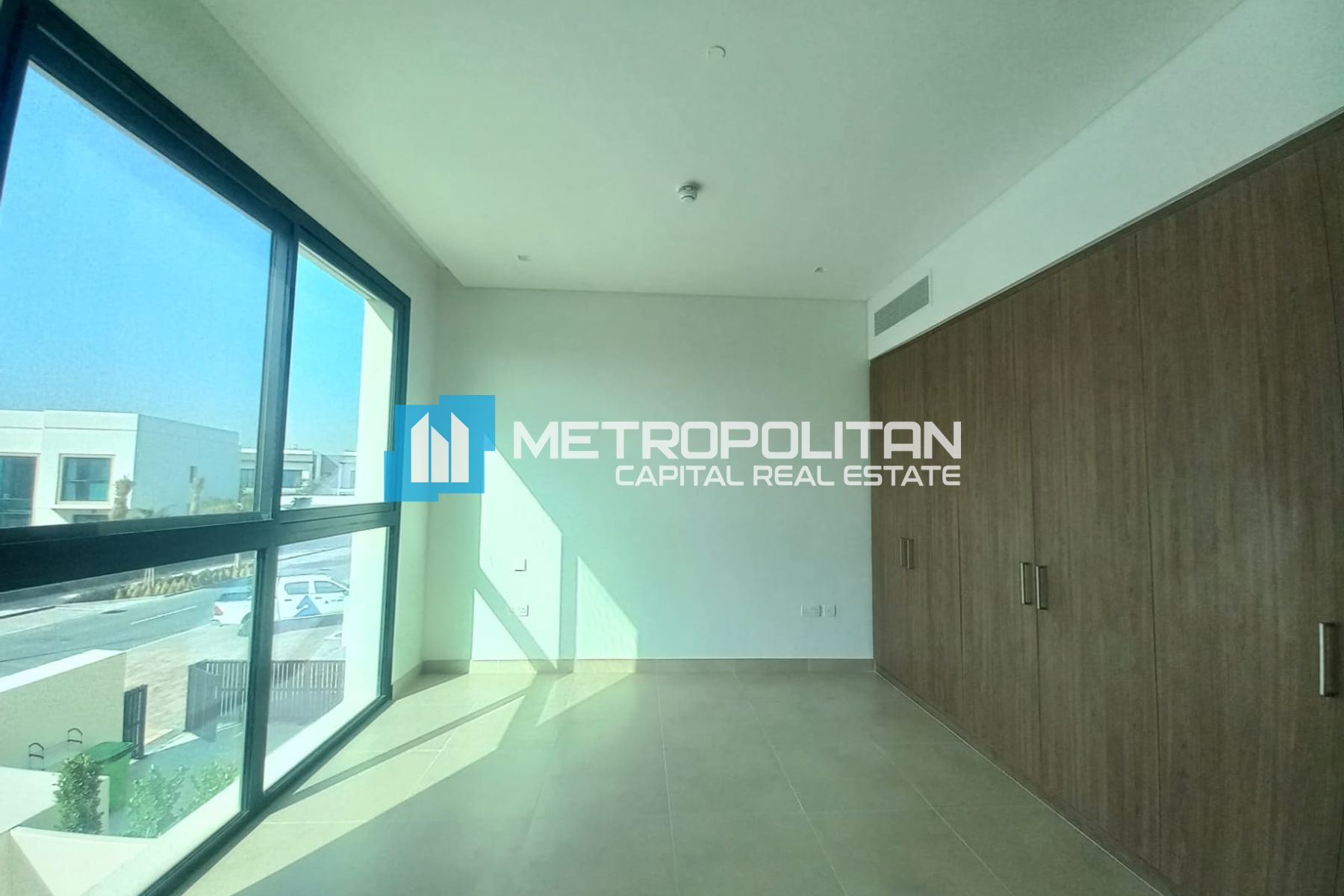 4BR+M and Study| Close to Community| Ready to Move