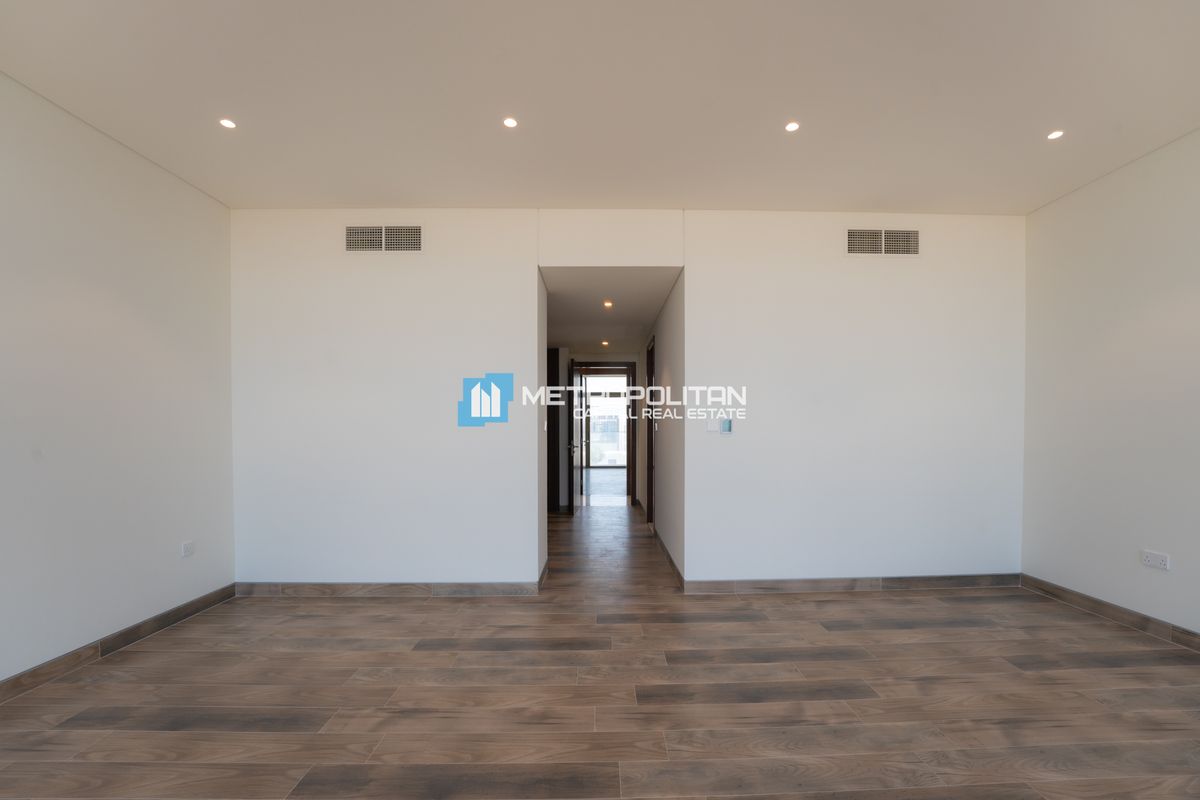 Brand new | Type V | Driver Room | Souk Al Jubail