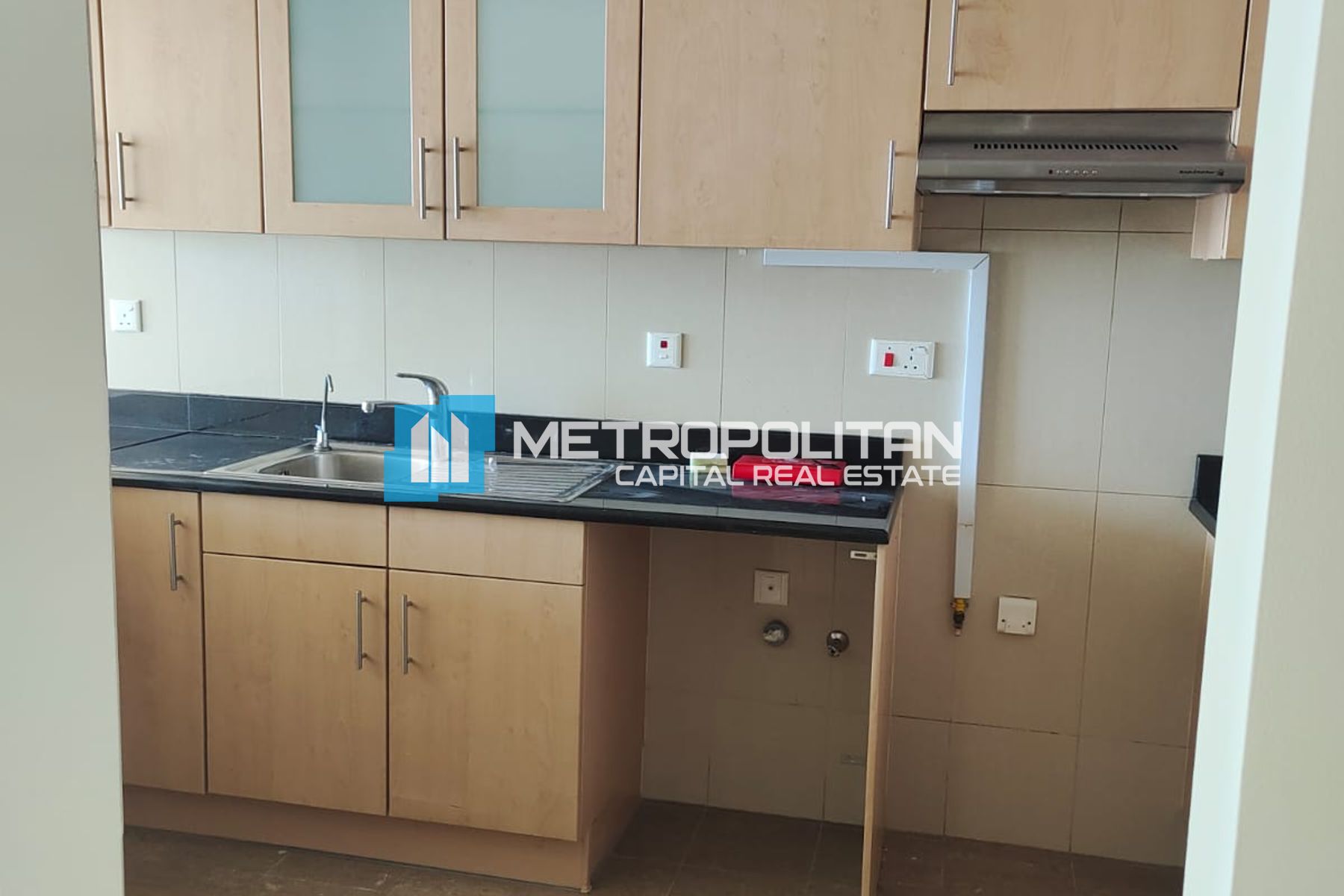 Partial Canal View | Vacant | 1BHK | 4 Payments
