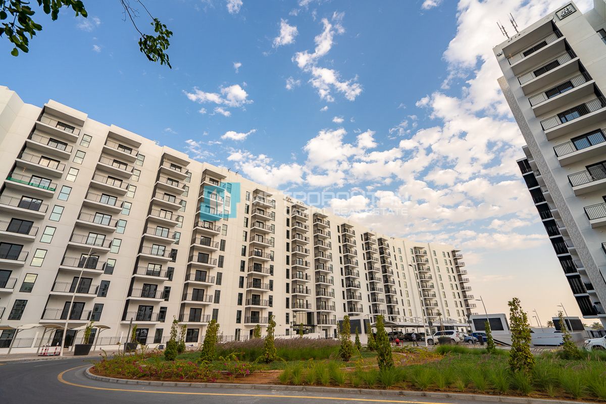 1BR w/ Balcony | Ready to Move | Well Maintained