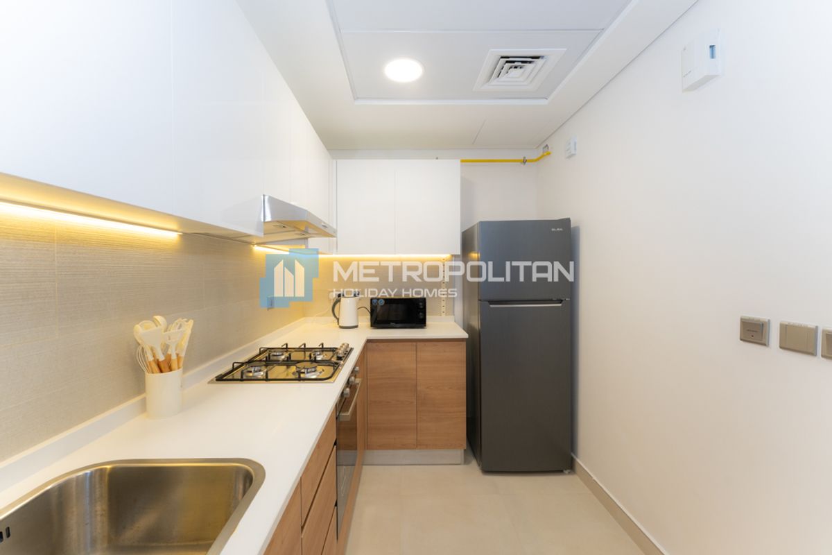 Full Pool View | Fully Furnished | High End