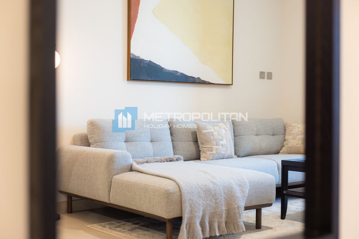 Full Pool View | Fully Furnished | High End