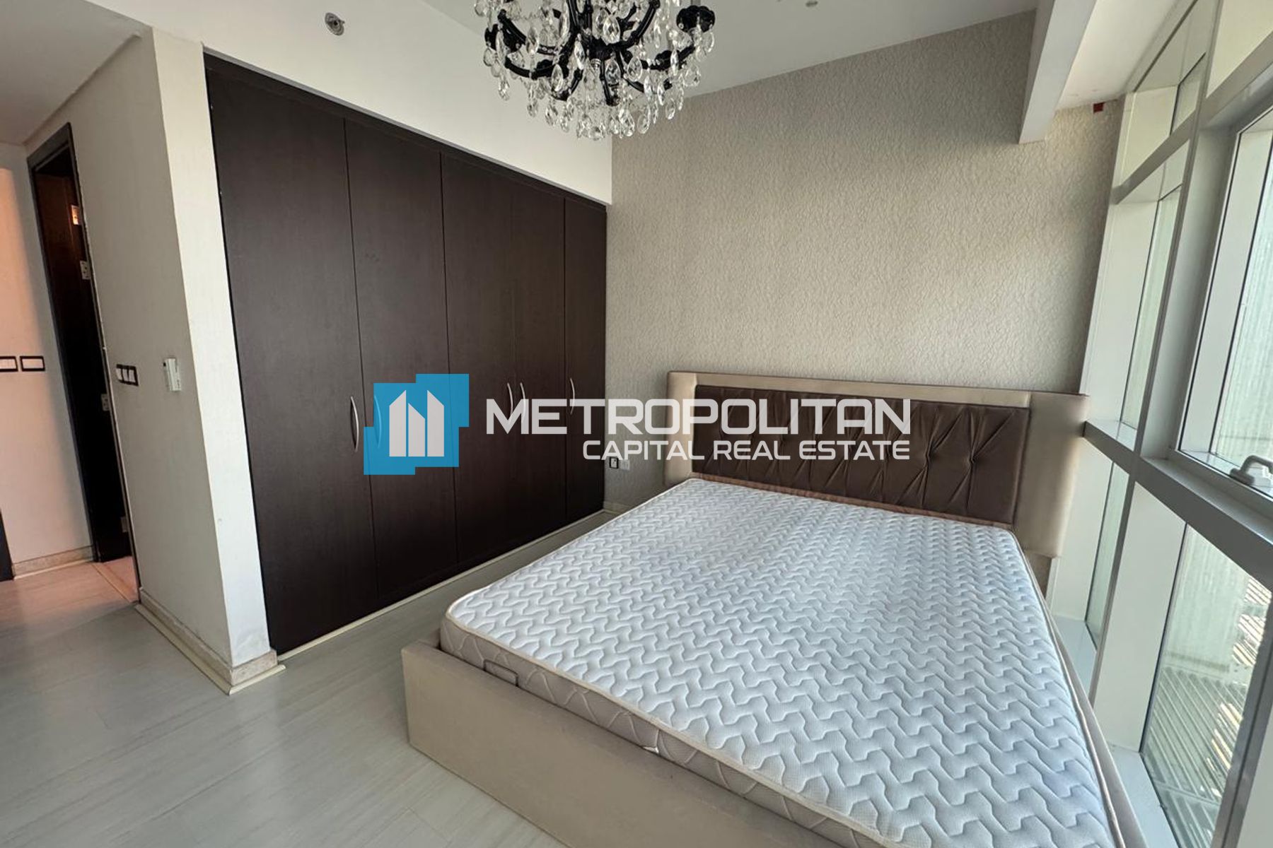 Fully Furnished| High Floor| 1BR converted to 2BR