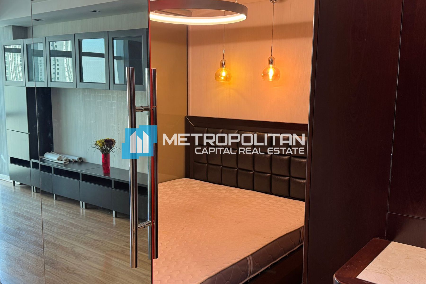 Fully Furnished| High Floor| 1BR converted to 2BR
