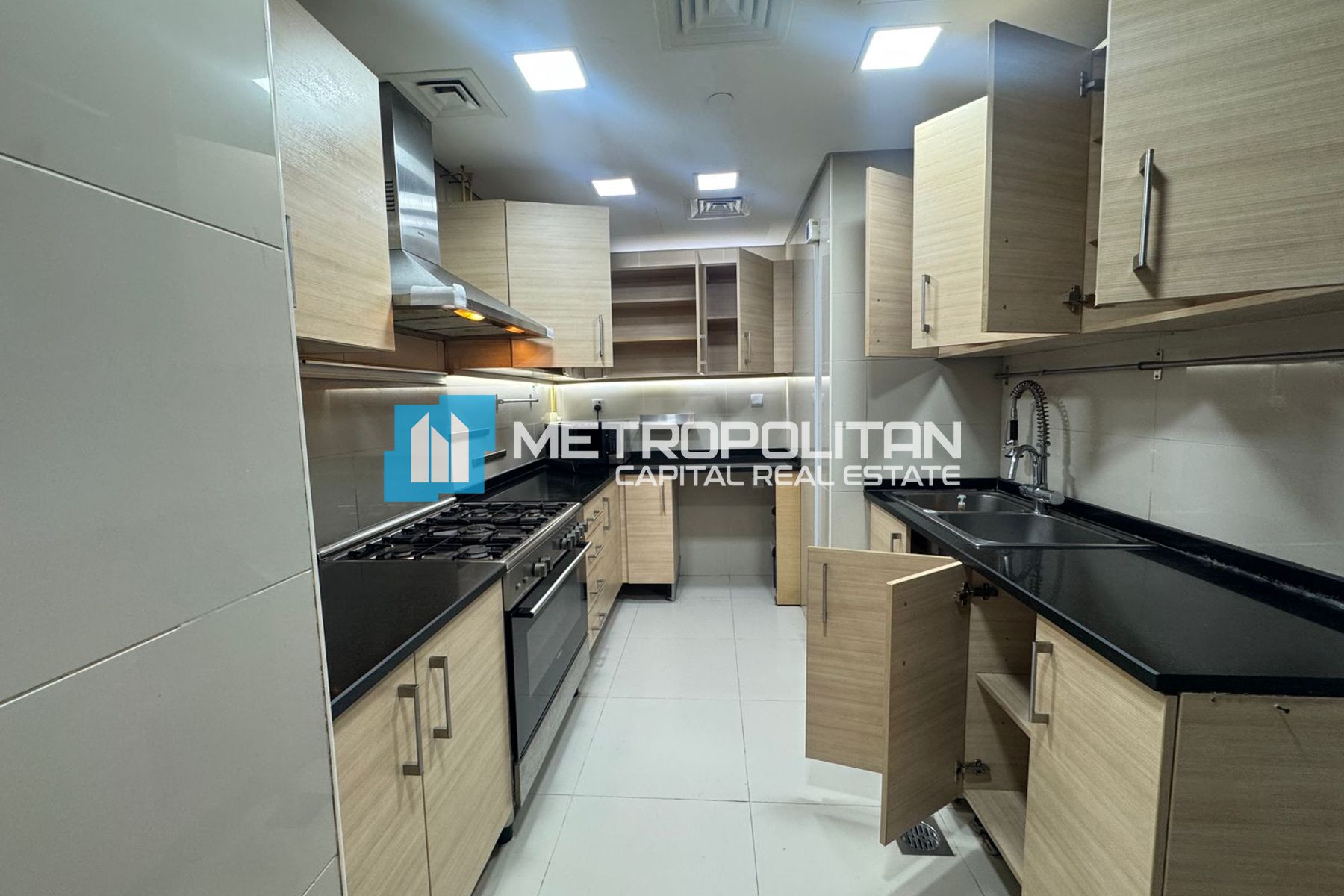 1BR Apartment for Rent in Ocean Terrace, Al Reem Island - MCR-7586