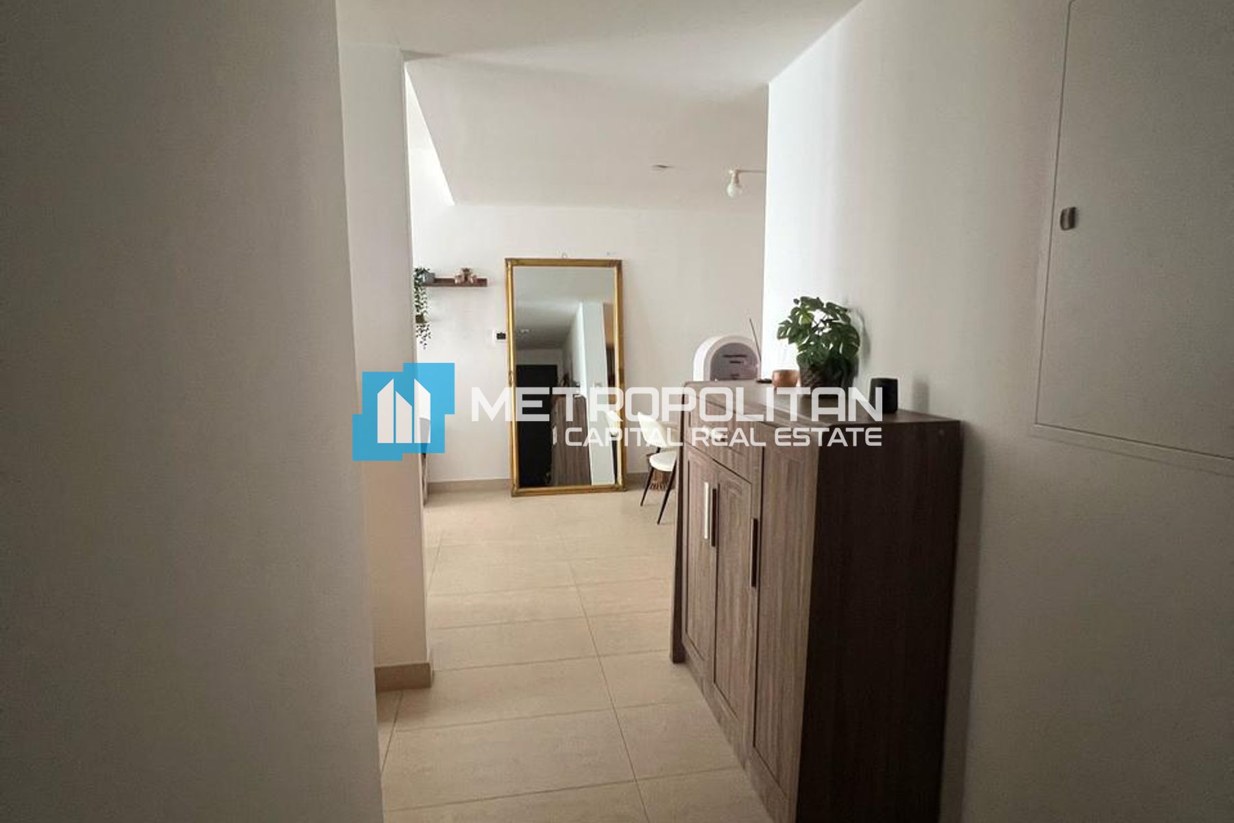 1BR w/ Balcony| Beach Access|Available 1st October