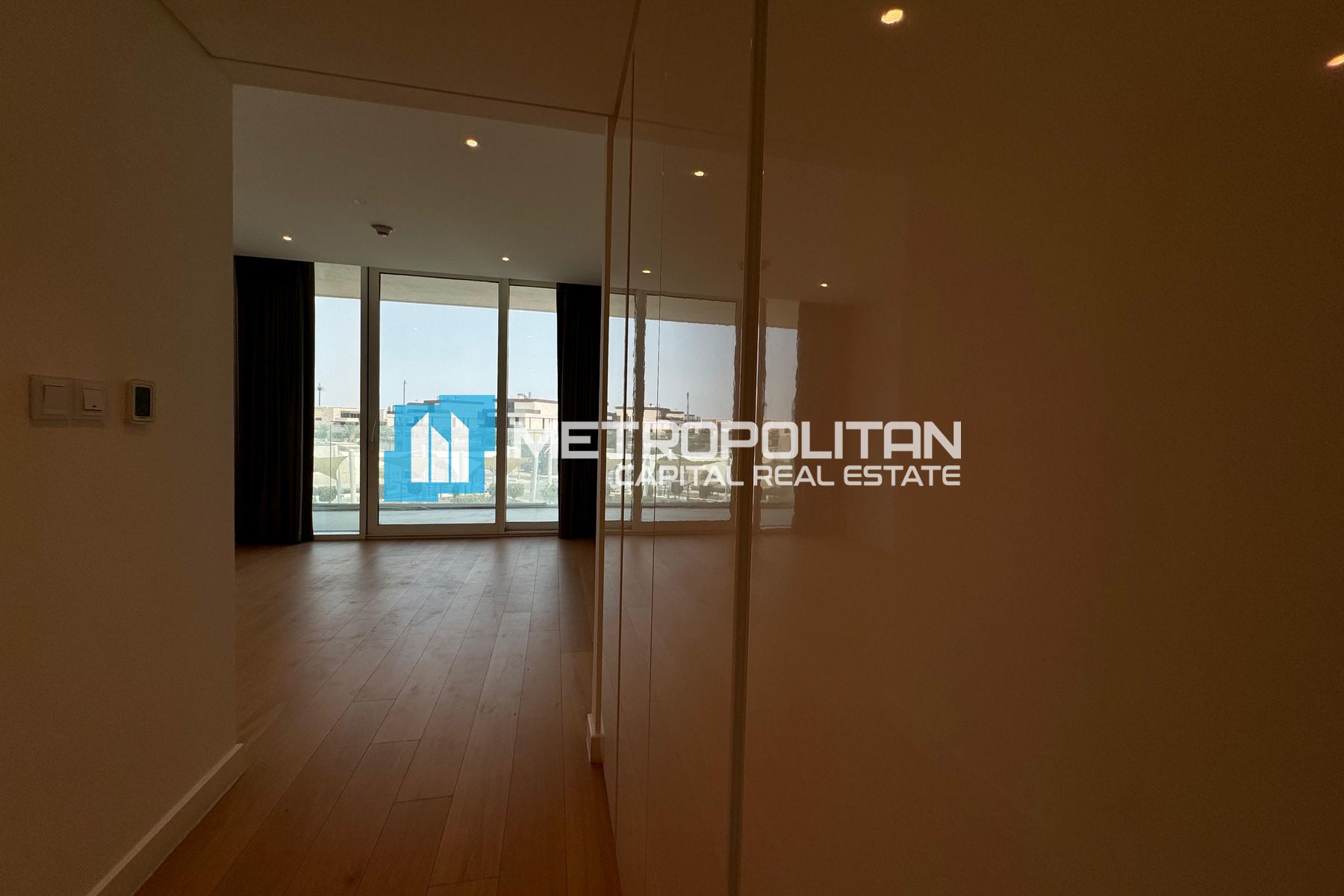 Corner Unit | Vacant Unit | 2 BR with Balcony