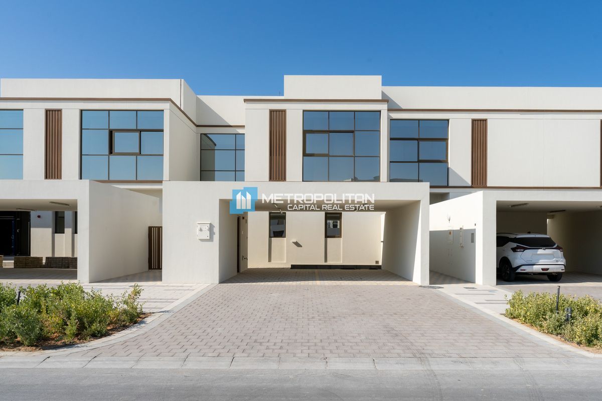 3BR Villa for Rent in Nad Al Dhabi, Al Jubail Island - MCR-7642