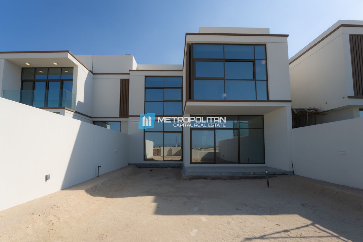 3BR Villa for Rent in Nad Al Dhabi, Al Jubail Island - MCR-7642