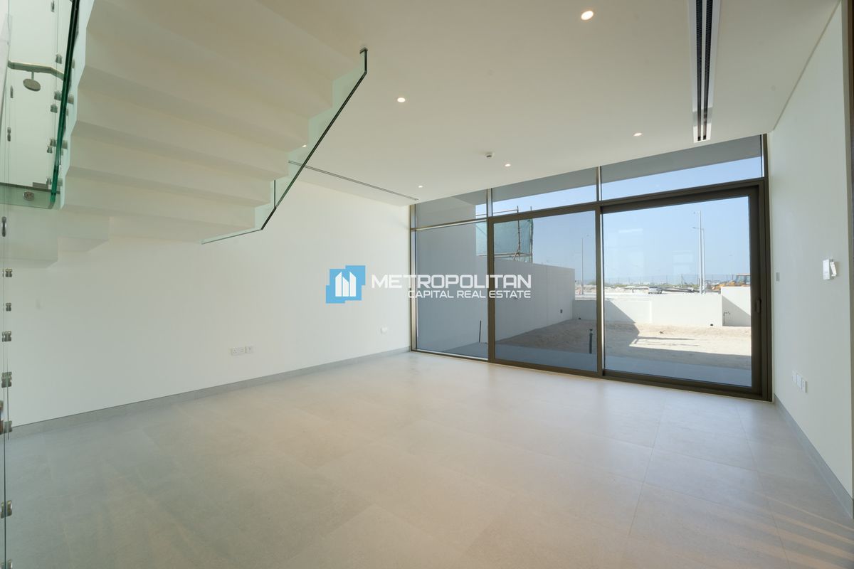 3BR Villa for Rent in Nad Al Dhabi, Al Jubail Island - MCR-7642