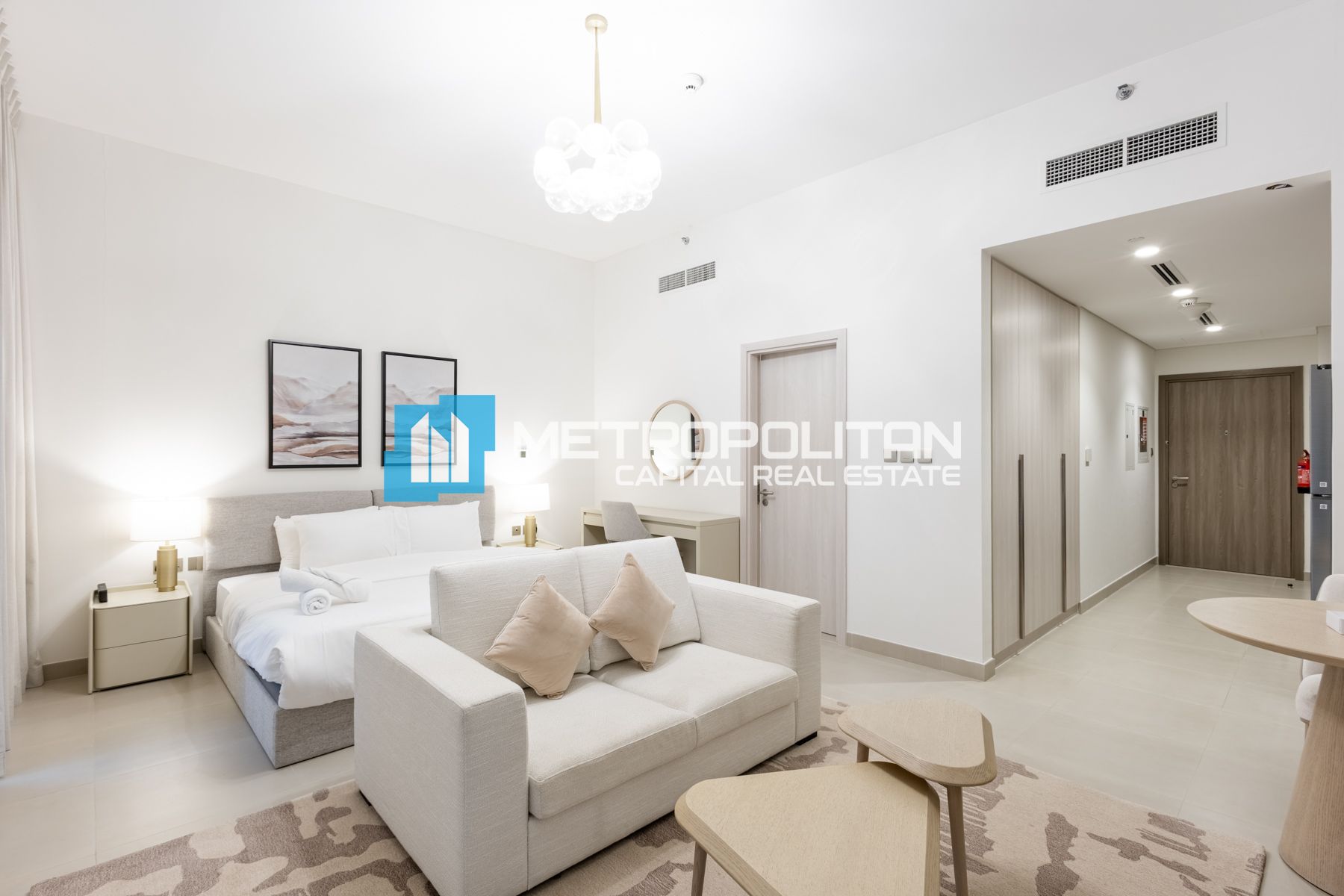 Luxury Furnished | Vacant | Studio w Balcony