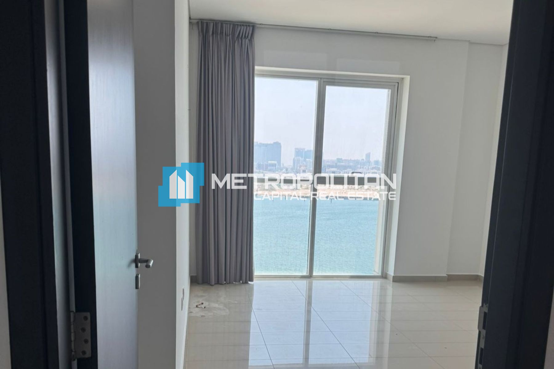Breathtaking Sea View| Modern 3BR Unit| Maids Room