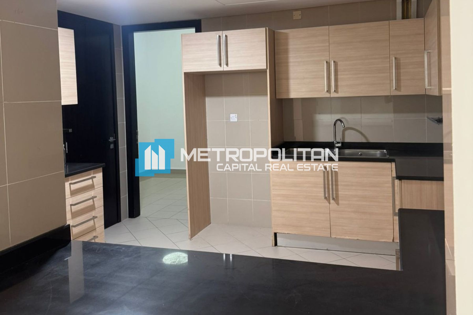 Breathtaking Sea View| Modern 3BR Unit| Maids Room