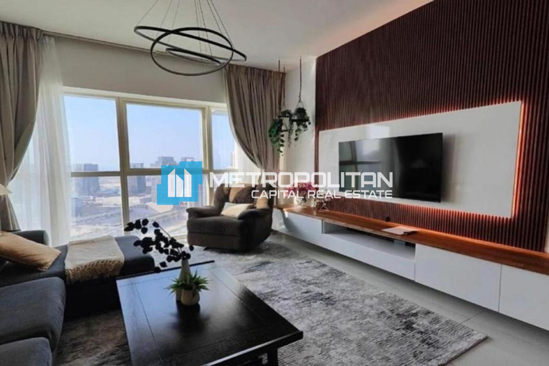 Renovated 1 BR / High Floor | Flexible Cheques