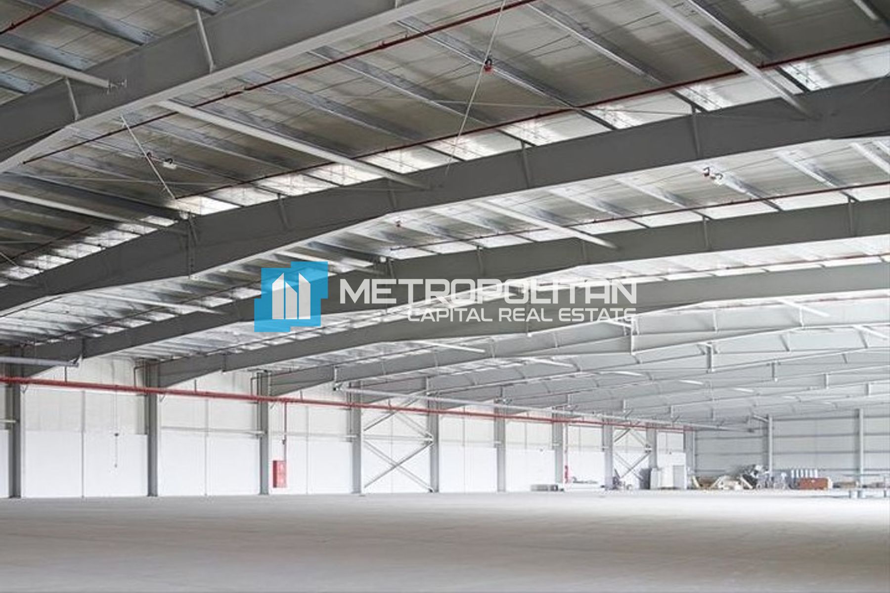 Vacant Warehouse | Industrial Business | Huge Size