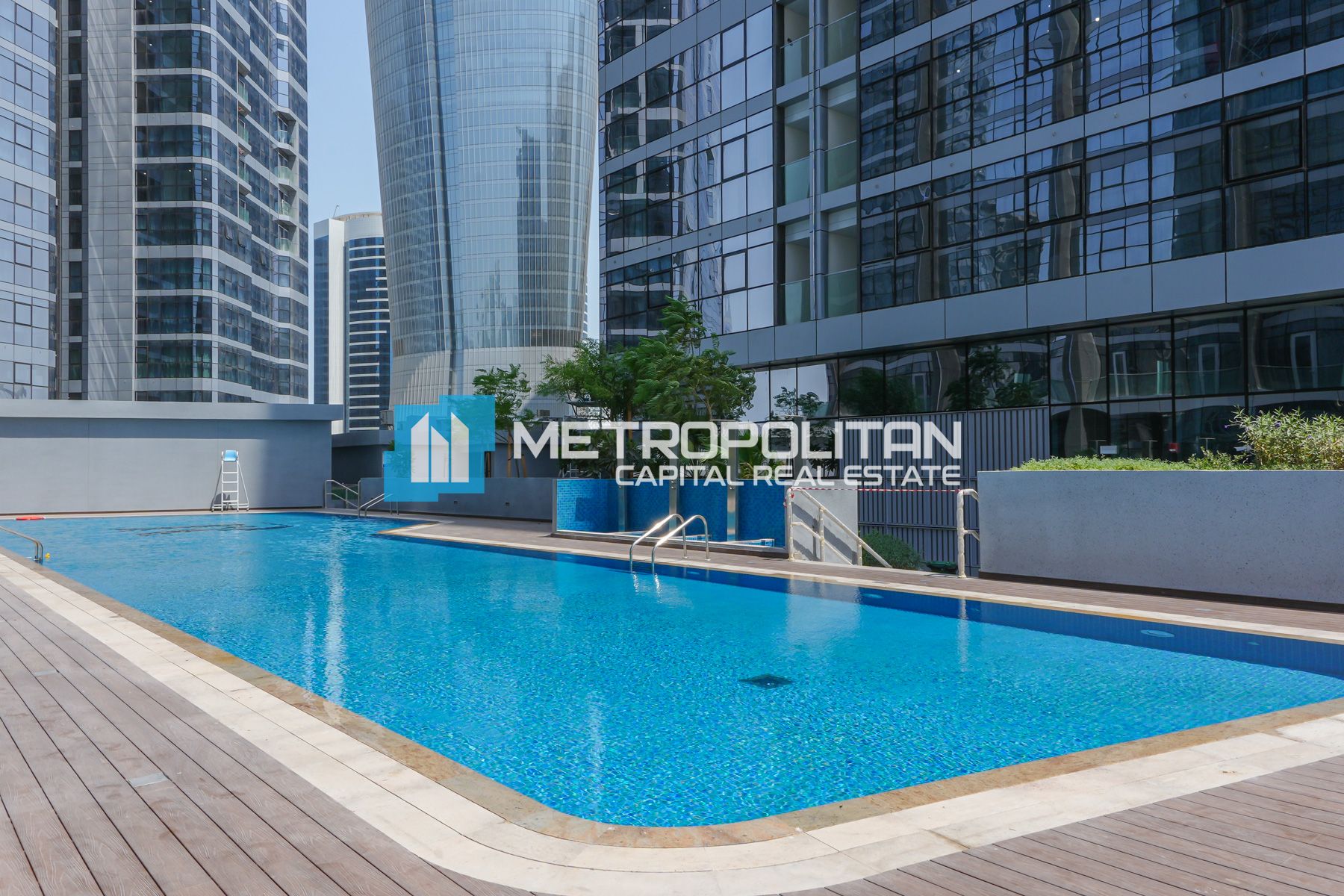 Full Canal View | High Floor | Equipped Kitchen