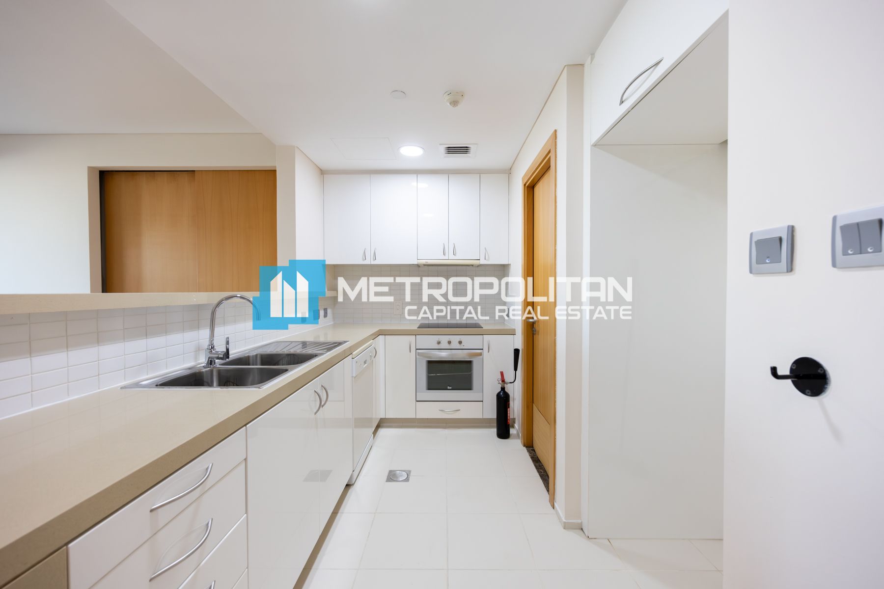 1 BR with Balcony | Canal View | Low Floor