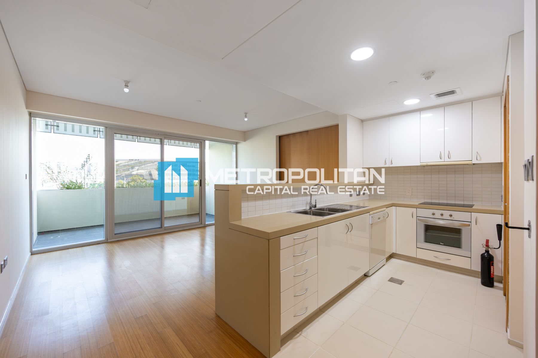 1 BR with Balcony | Canal View | Low Floor