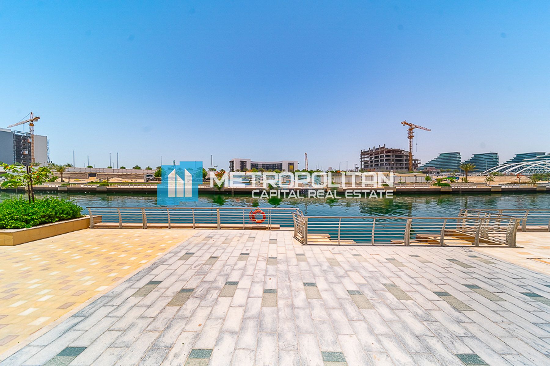 1 BR with Balcony | Canal View | Low Floor