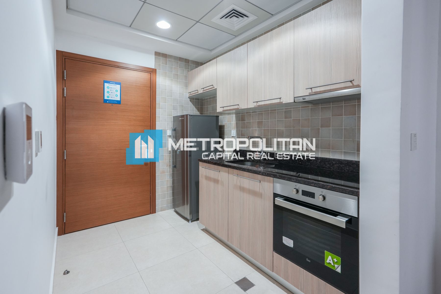 Fully Furnished|Balcony w/ Golf View|Ready to Move