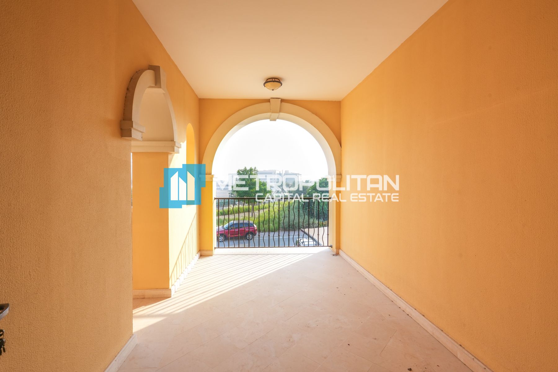 Corner 4BR+Maids | Massive Plot | Well Maintained