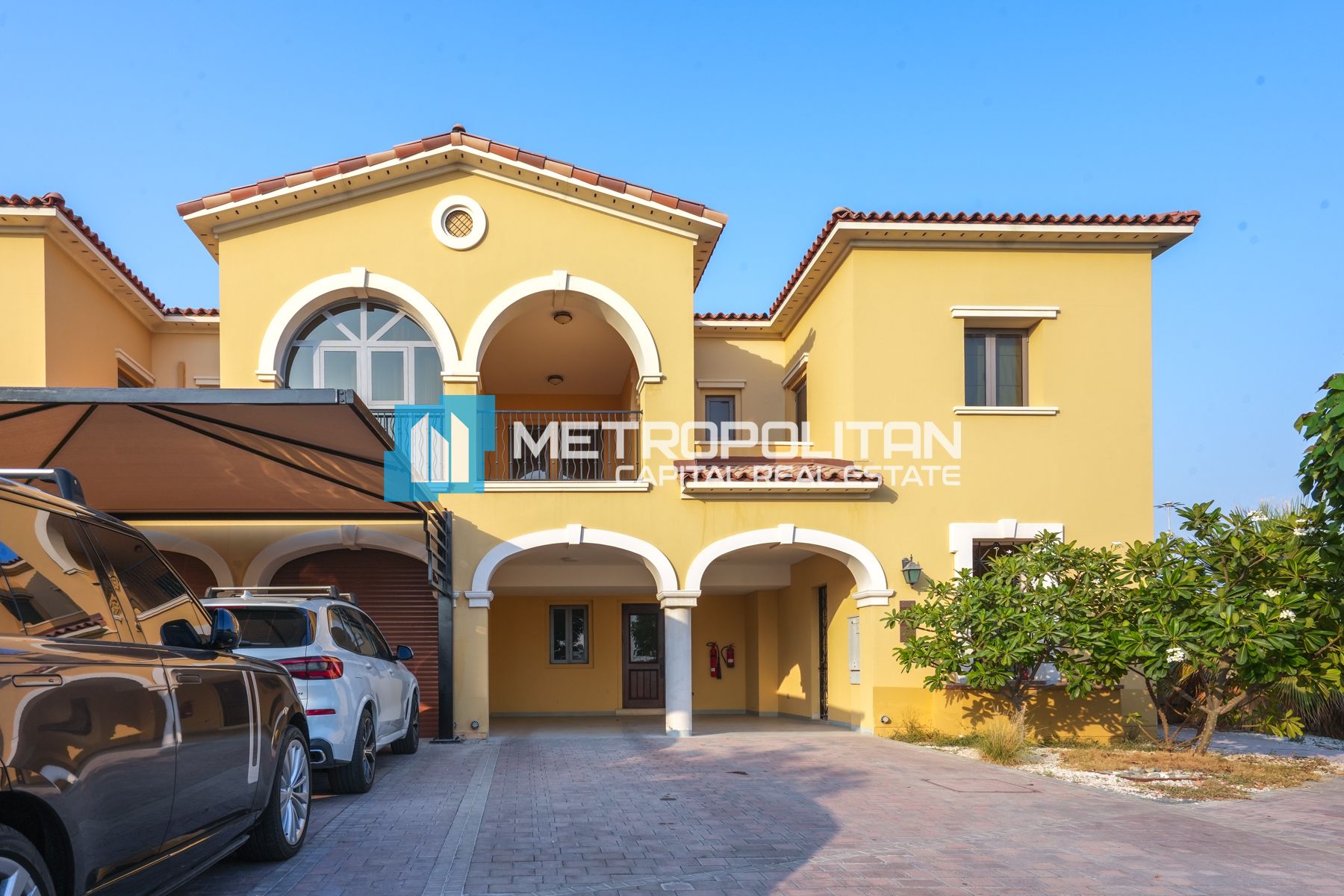 Corner 4BR+Maids | Massive Plot | Well Maintained