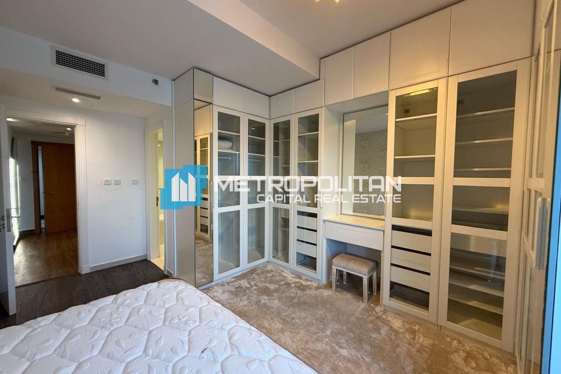 Ready to Move I Fully Furnished I Well Maintained