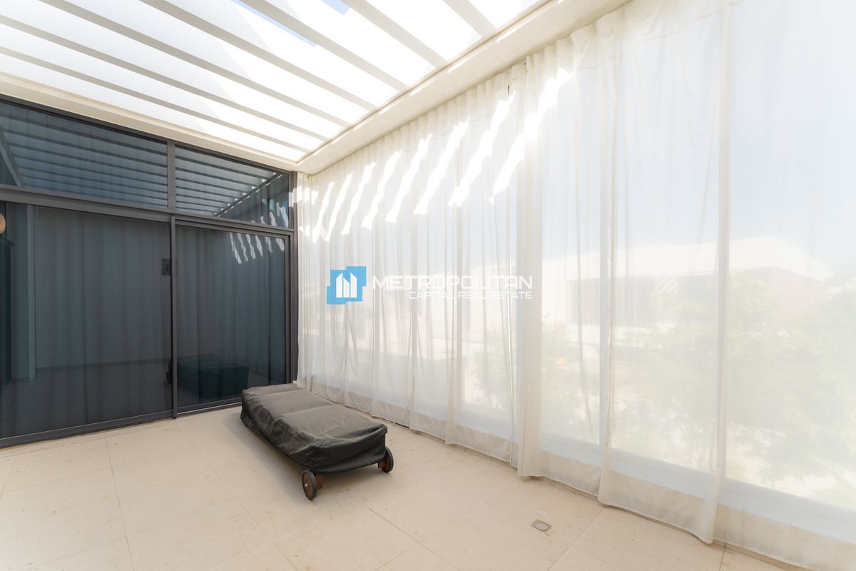 Corner 5BR+M | Unfurnished | Well Maintained