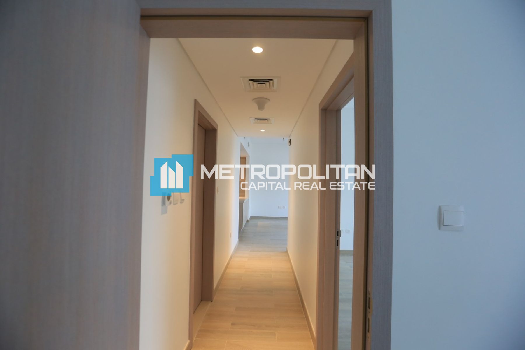 Balcony | 2 BR with Laundry | Ready to Move