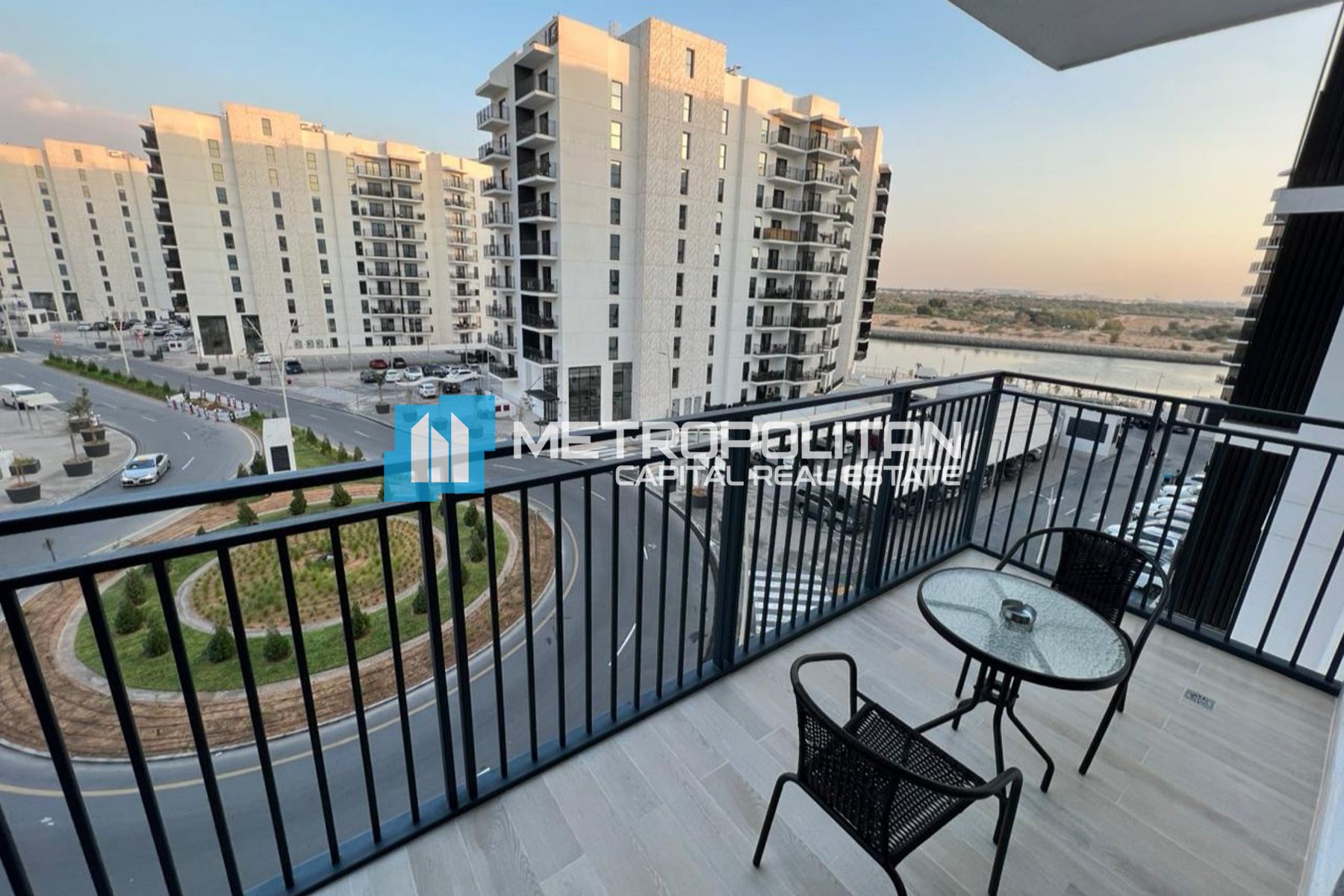 1BR Apartment for Rent in Waters Edge, Yas Island - MCR-7749