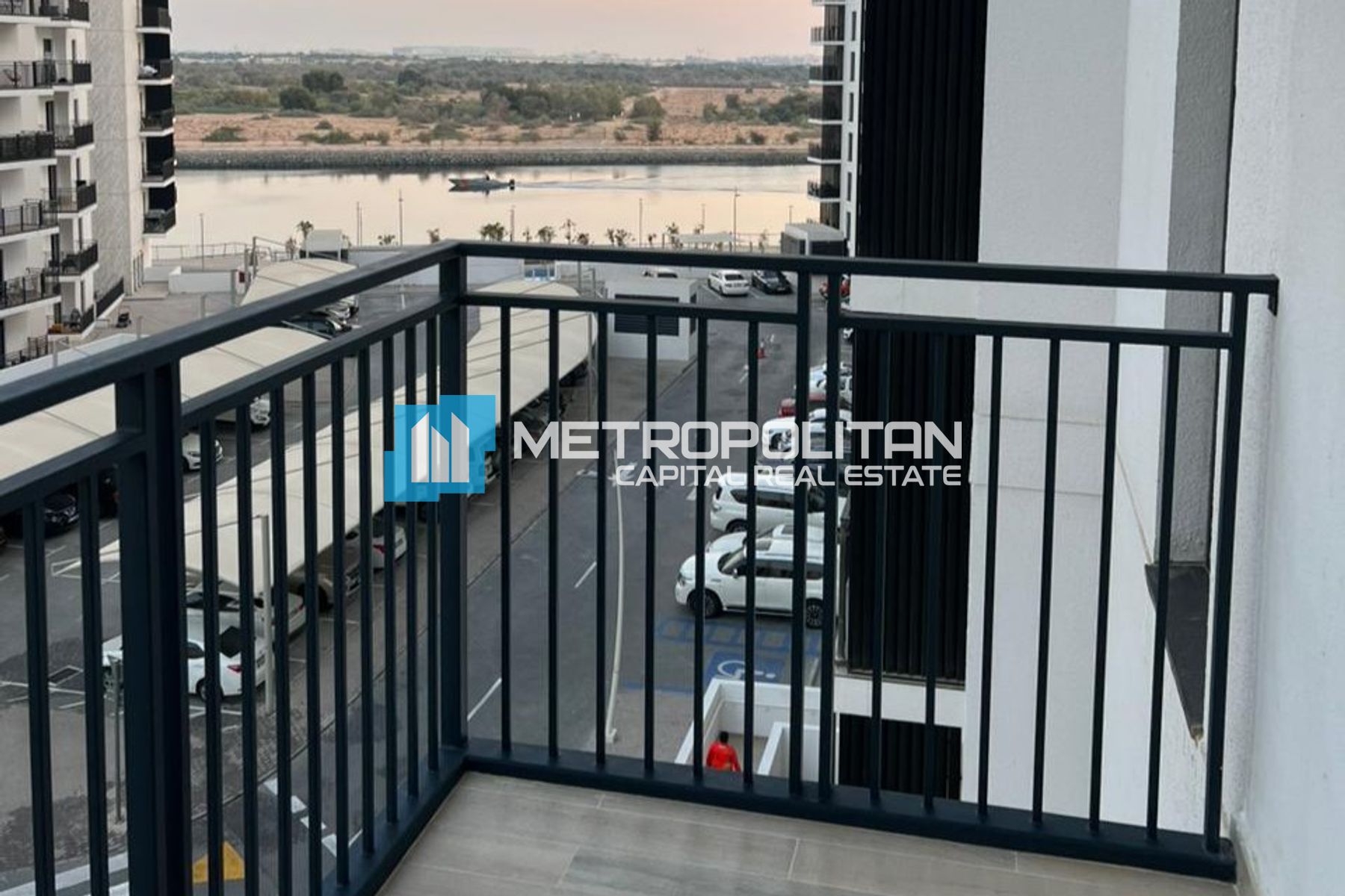 1BR Apartment for Rent in Waters Edge, Yas Island - MCR-7749