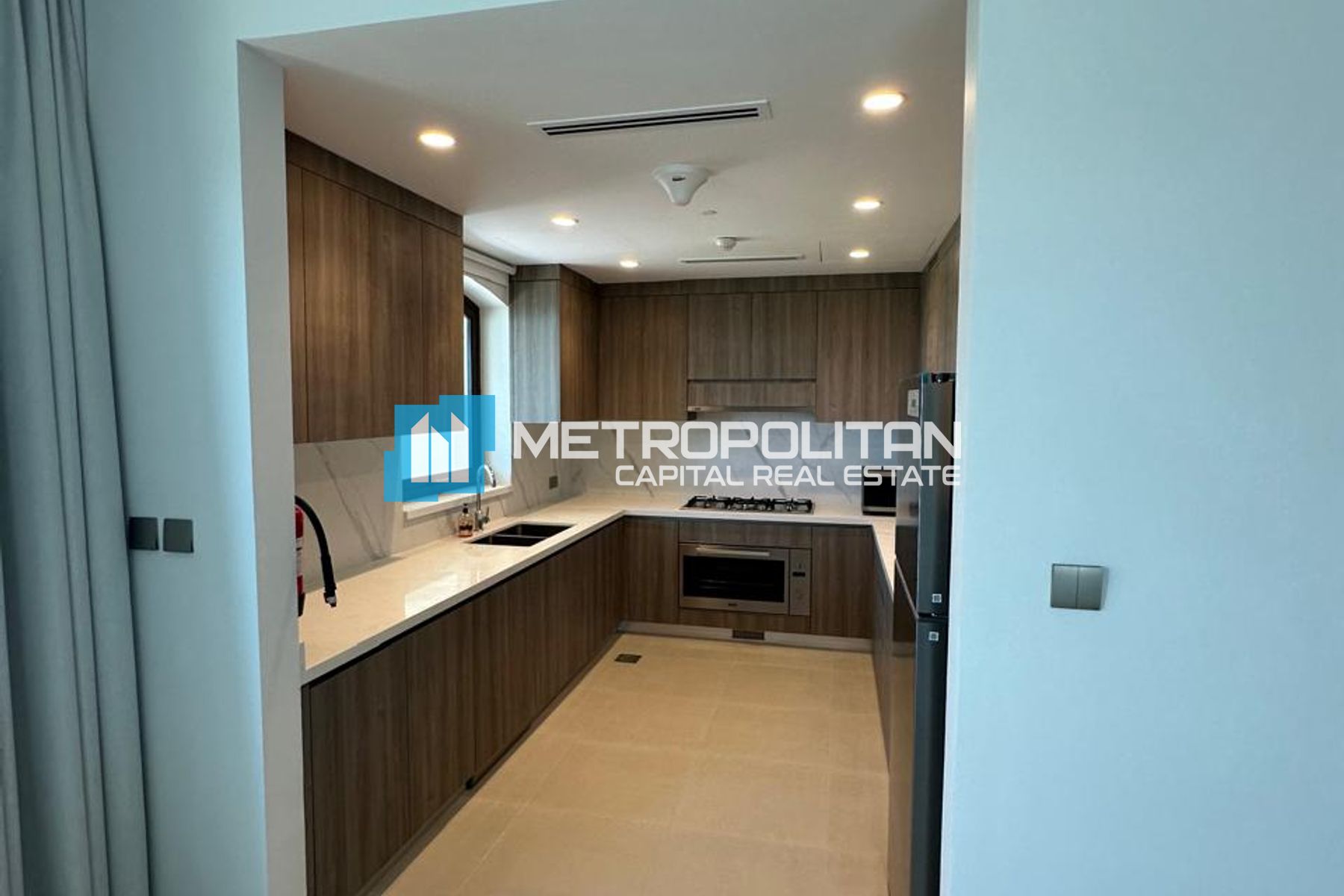Golf and Mangrove View| Ready to Move| High floor
