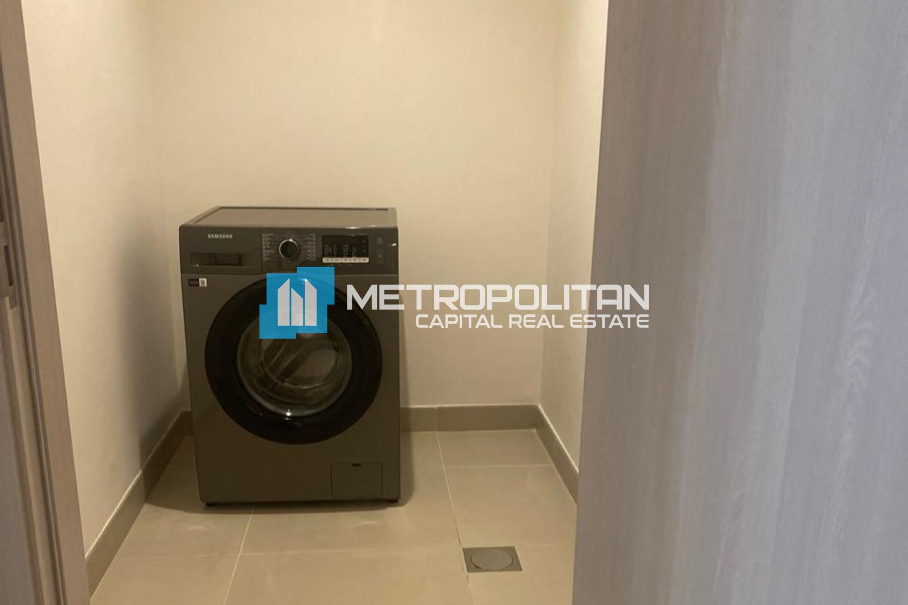 Huge Terrace | Fully Furnished | 1 BR w/ Balcony